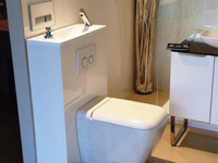 WiCi Bati Wand-WC integriertes Waschbecken - BAOM Ausstellungsraum (Frankreich - 78) - 1 auf 2
